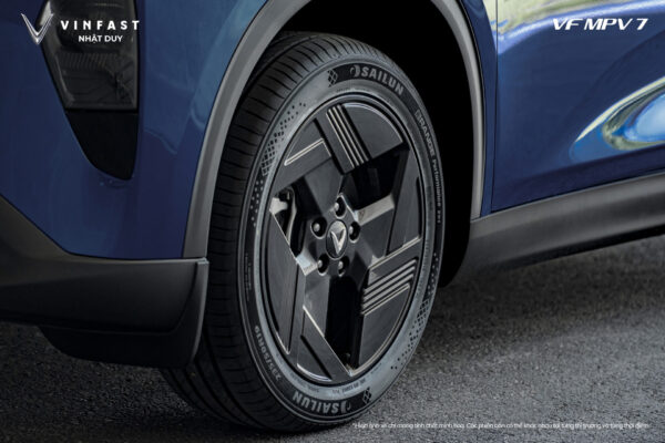 VINFAST VF MPV7